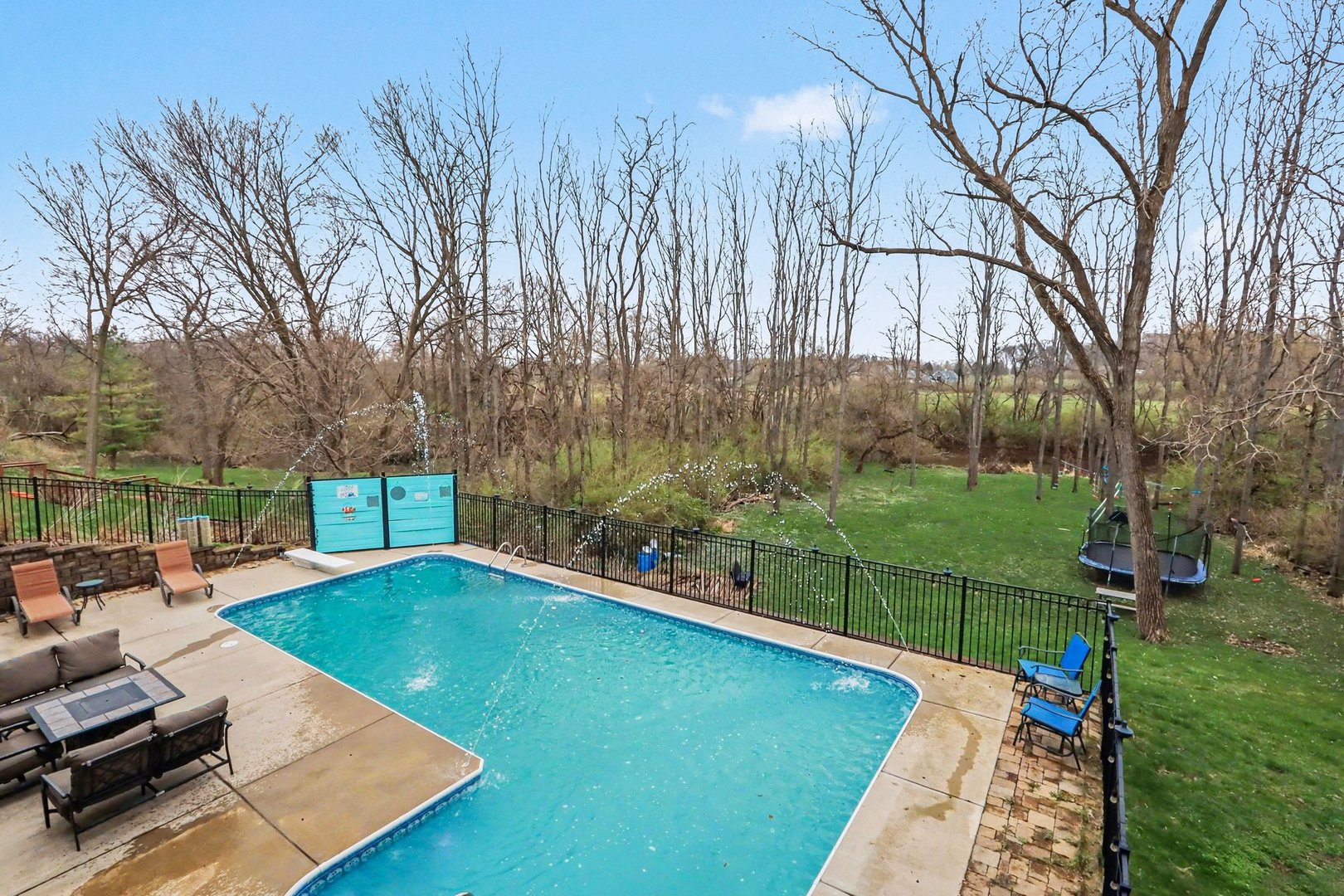 21433 S Wooded Cove Drive, Elwood, IL 60421