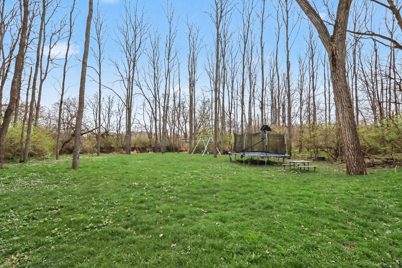 21433 S Wooded Cove Drive, Elwood, IL 60421