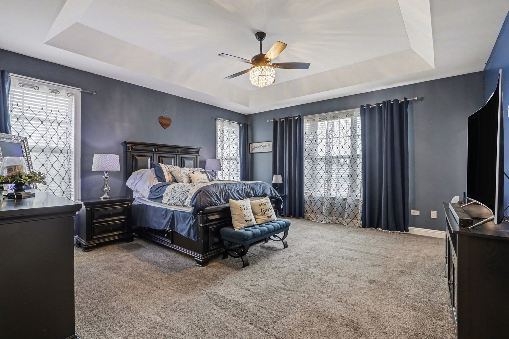 21433 S Wooded Cove Drive, Elwood, IL 60421