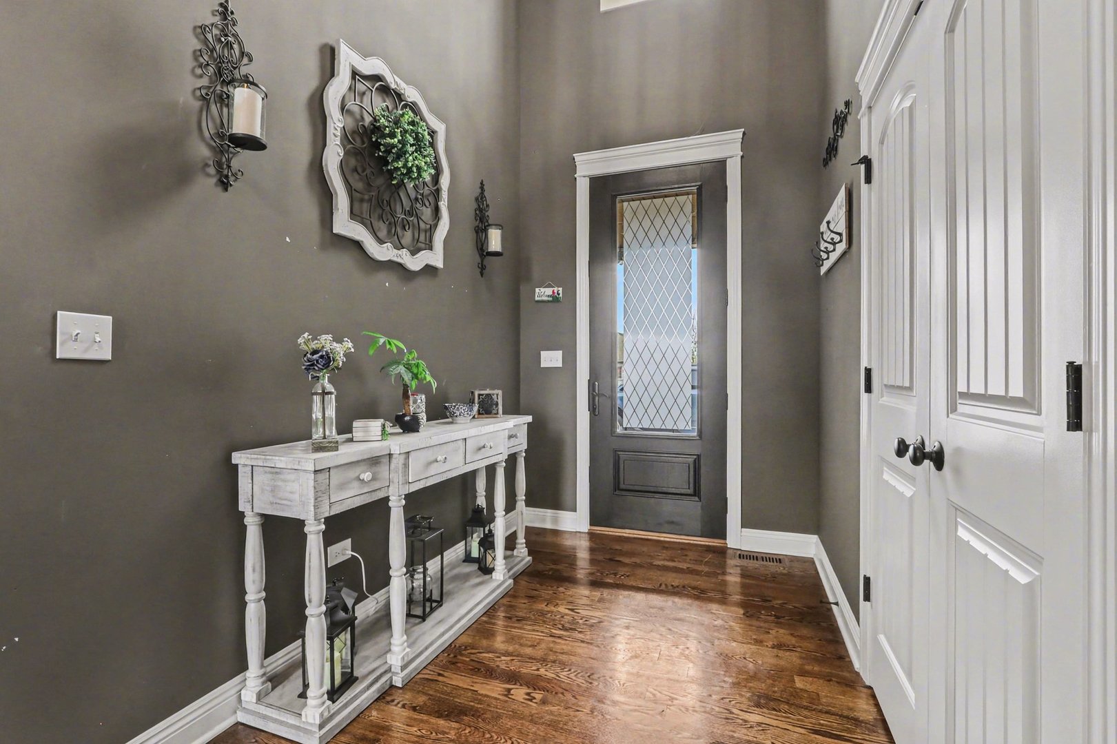 21433 S Wooded Cove Drive, Elwood, IL 60421