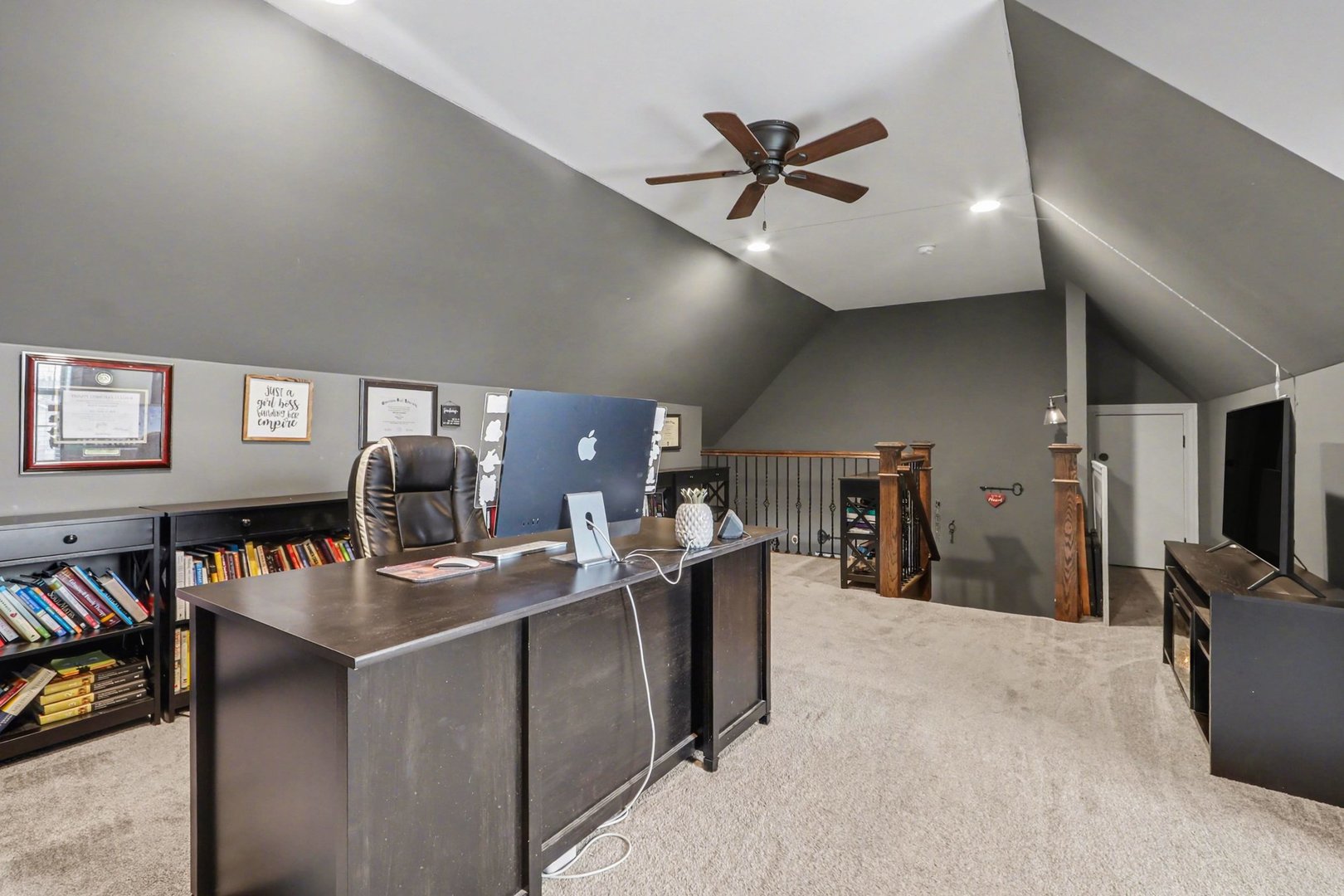 21433 S Wooded Cove Drive, Elwood, IL 60421