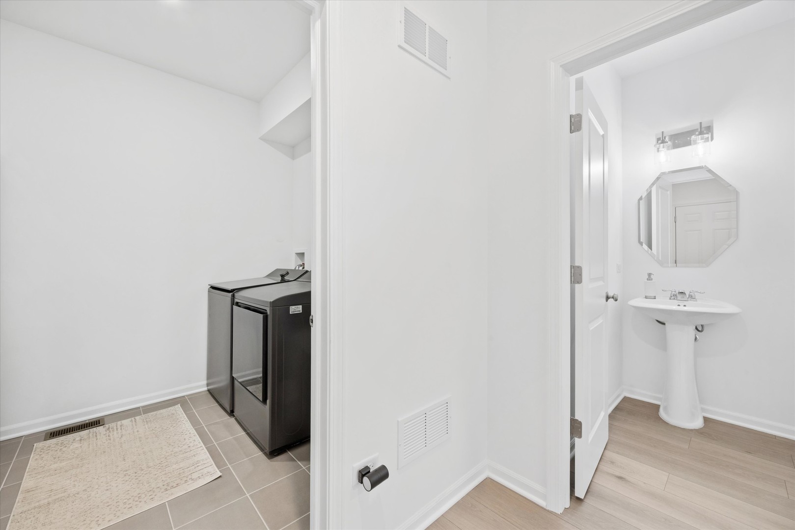 4474 Chelsea Manor Circle, Aurora, IL 60504