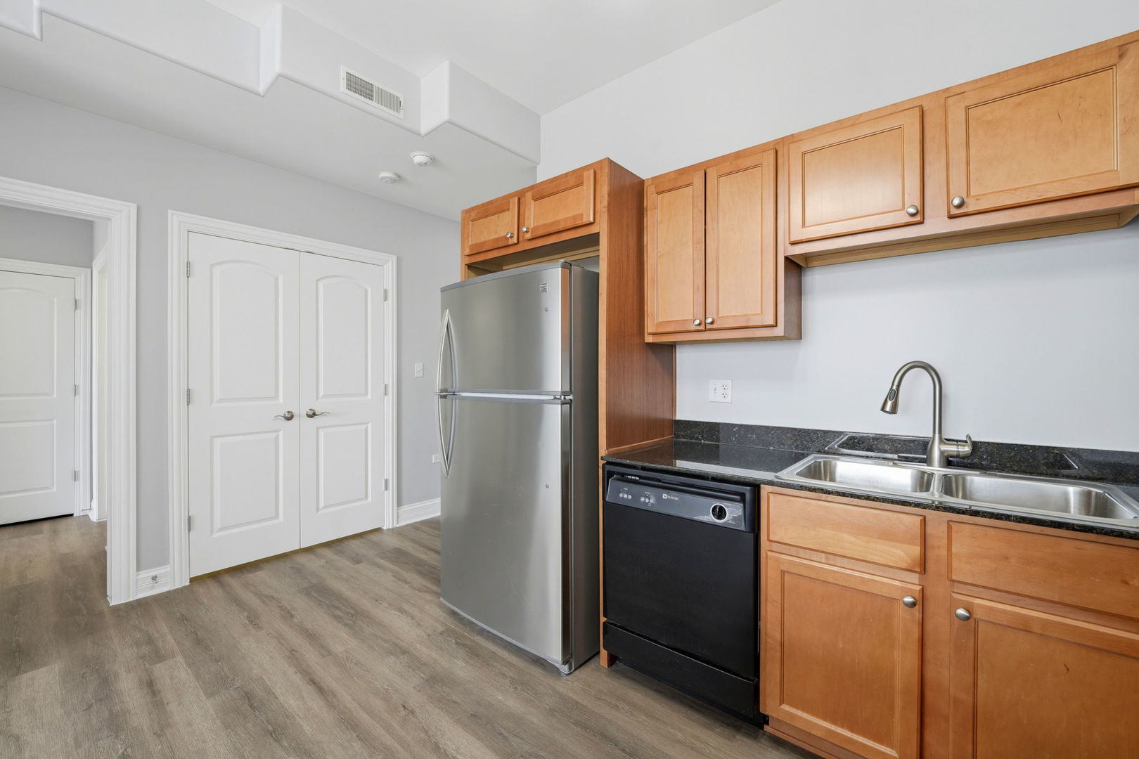 3630 N Harlem Avenue #515, Chicago, IL 60634