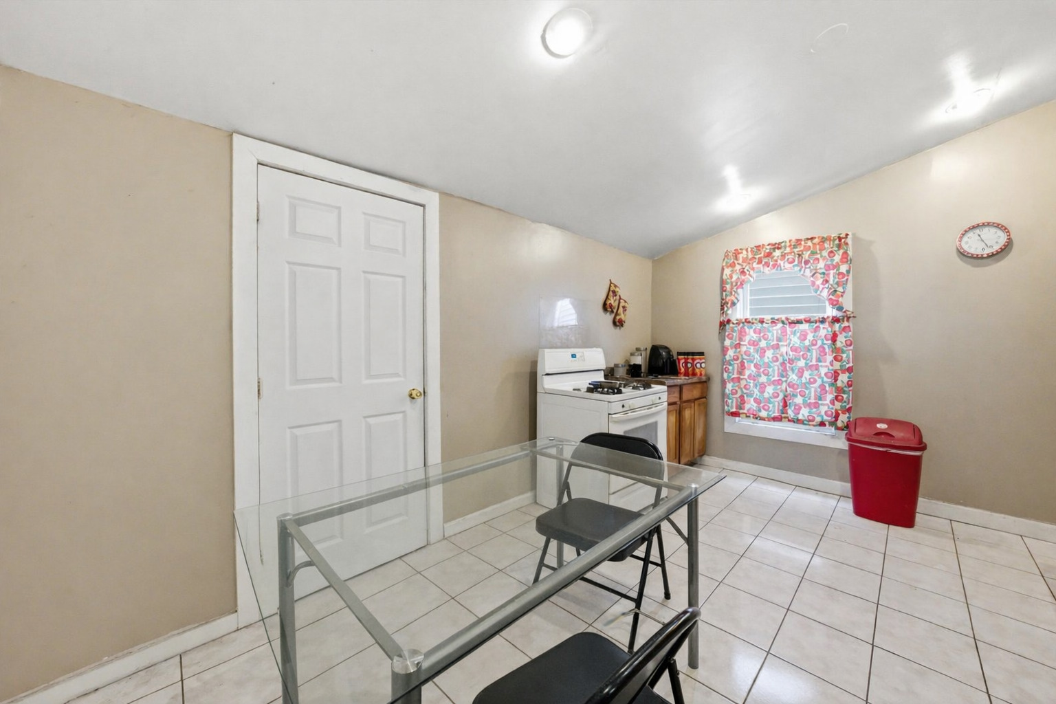 7219 S Wood Street, Chicago, IL 60636