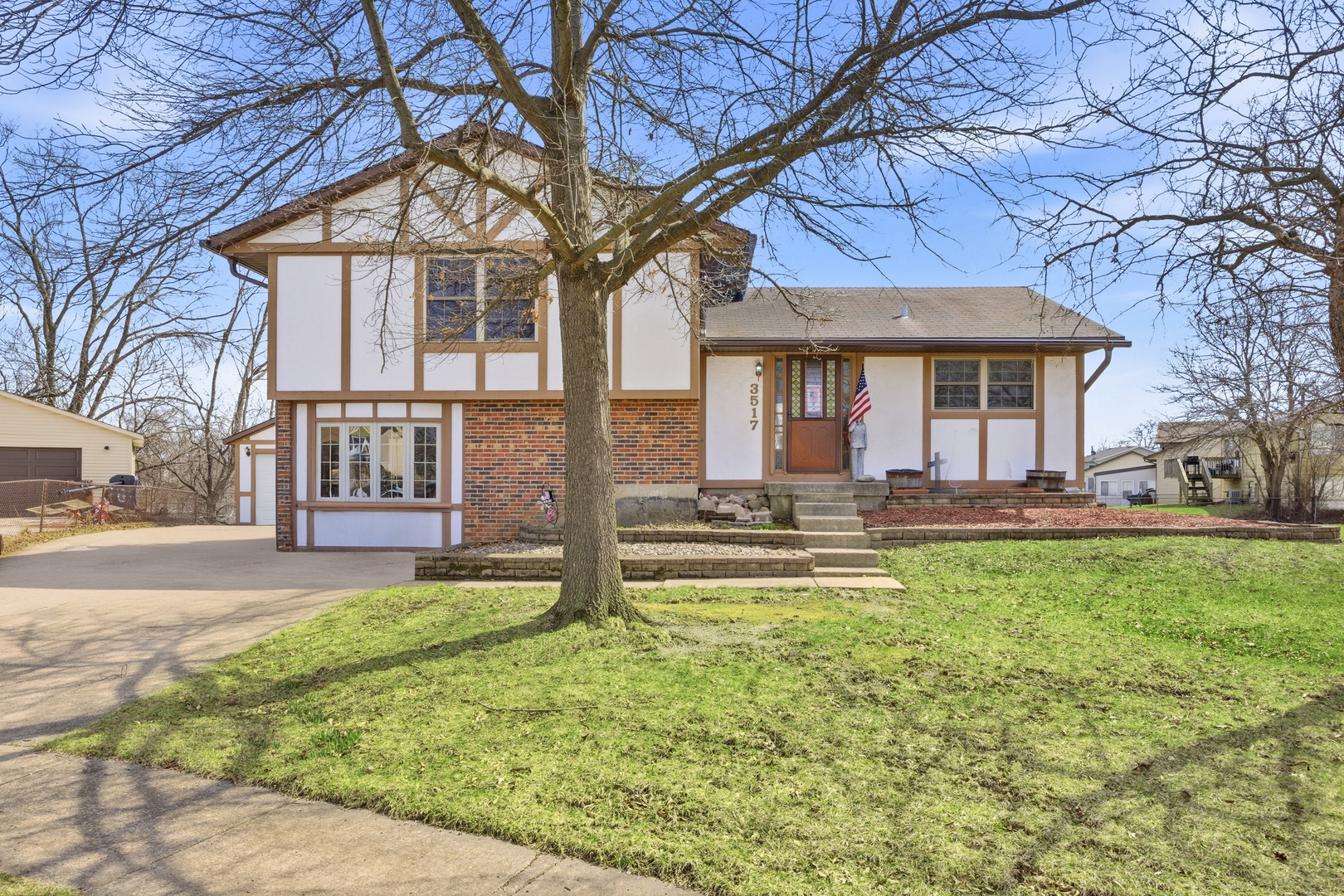 3517 Bordeaux Court, Hazel Crest, IL 60429