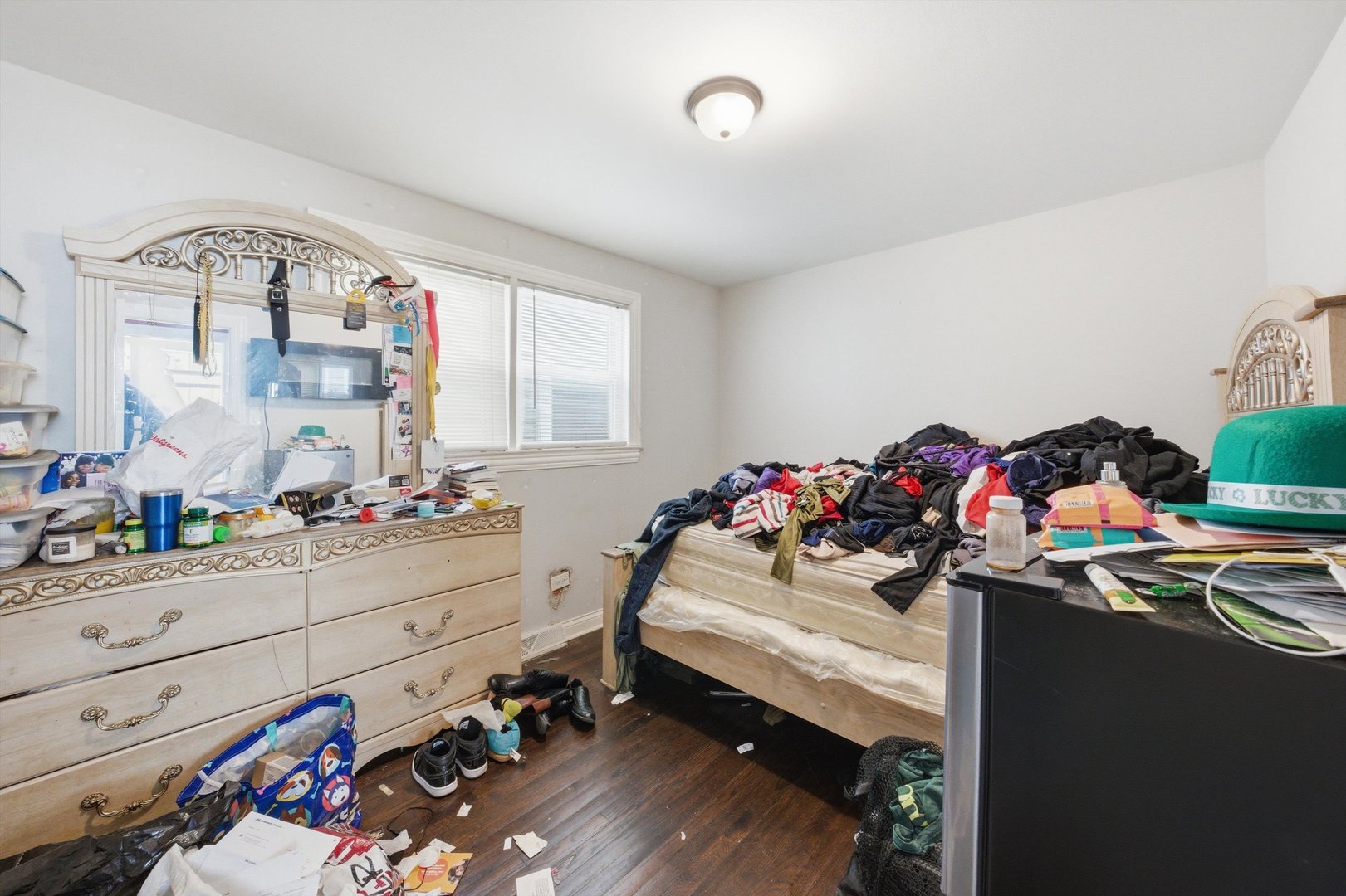 1221 W 97th Place, Chicago, IL 60643