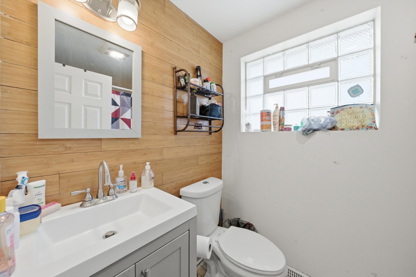 1221 W 97th Place, Chicago, IL 60643