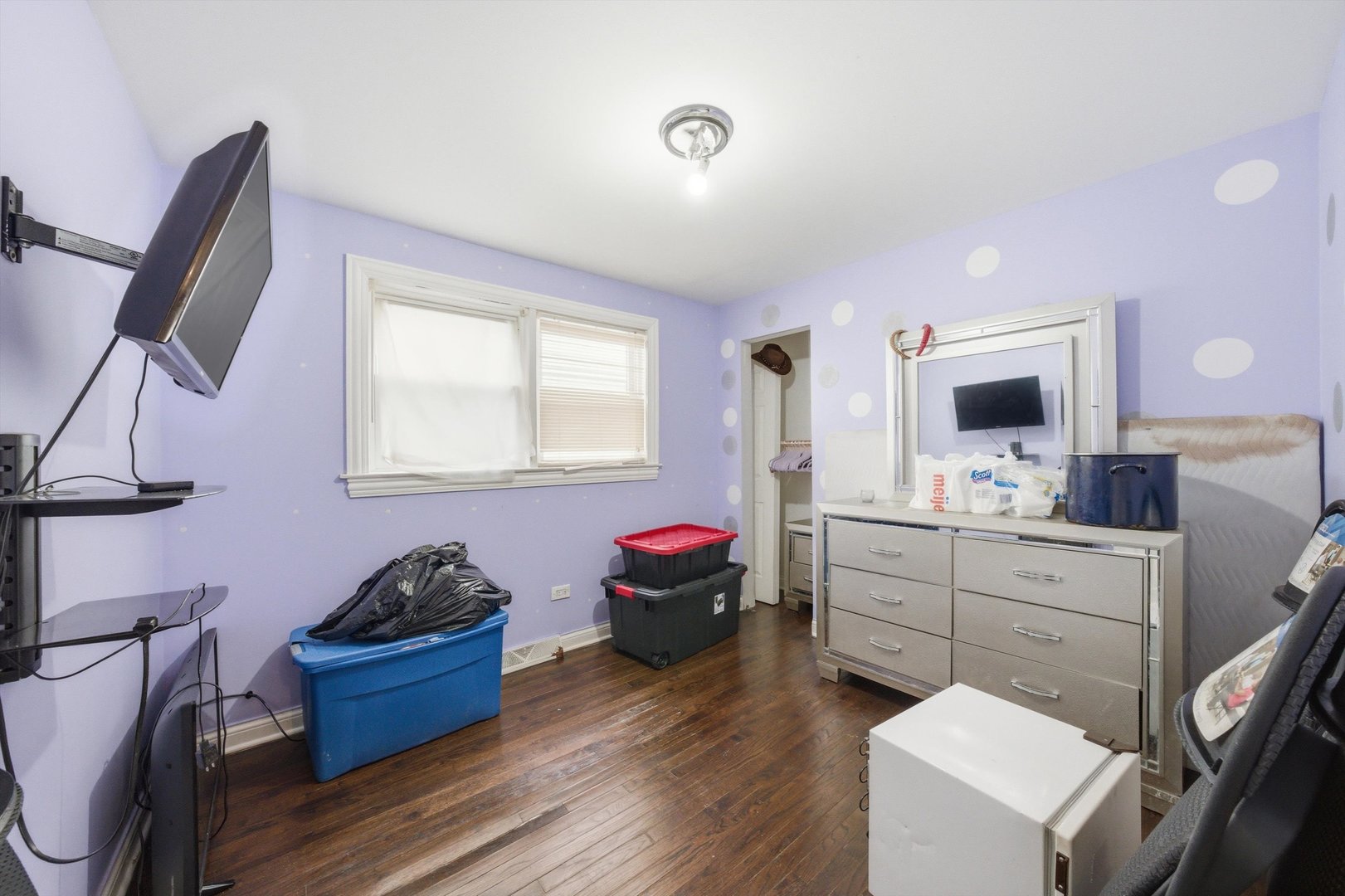 1221 W 97th Place, Chicago, IL 60643