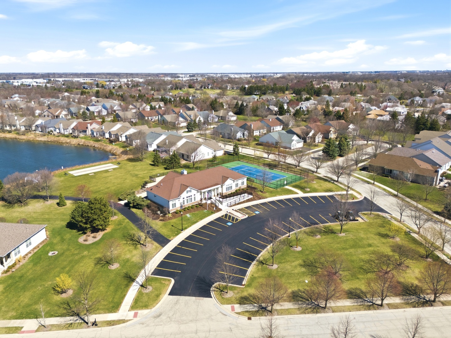 1967 Holloway Court, Aurora, IL 60502