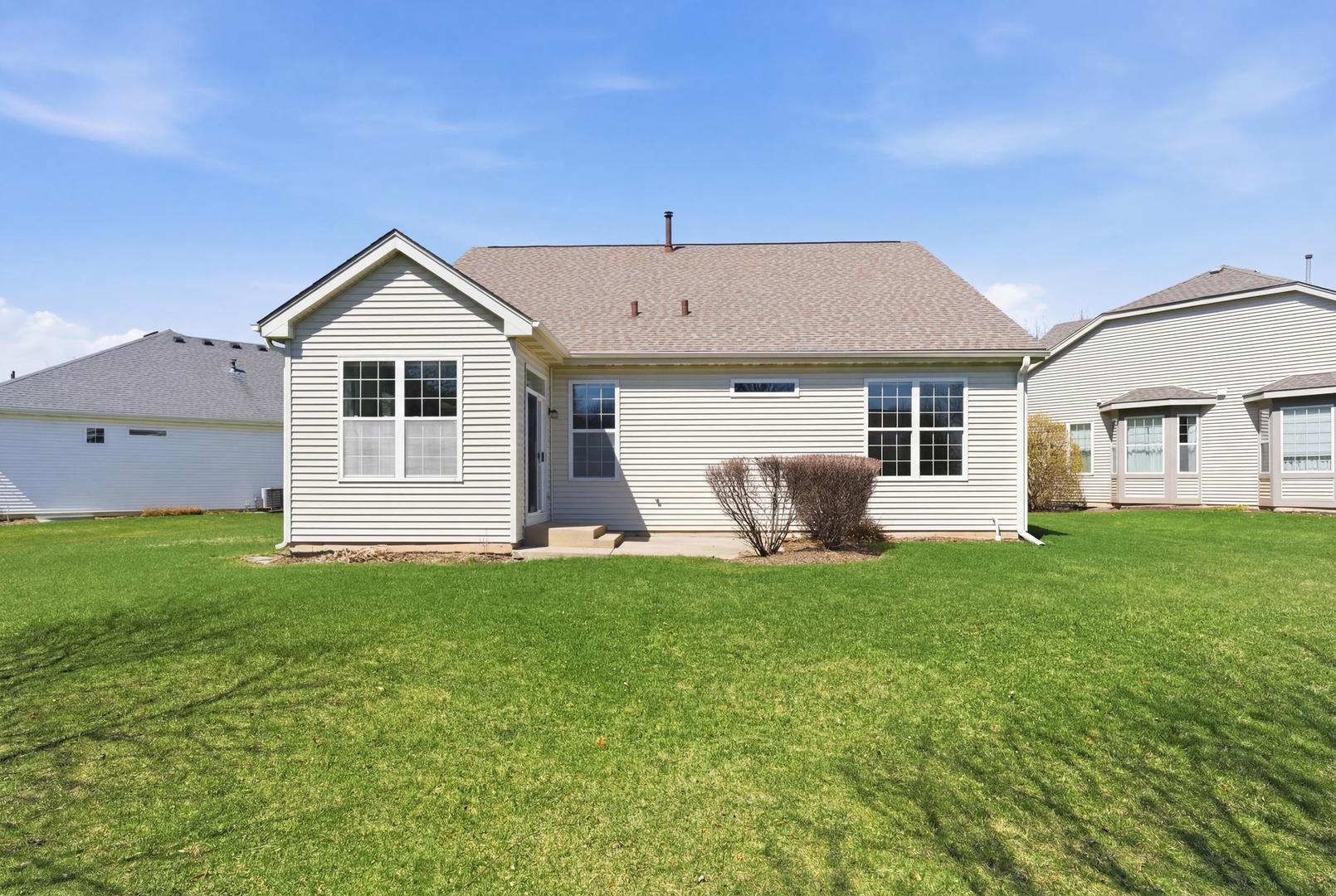 1967 Holloway Court, Aurora, IL 60502