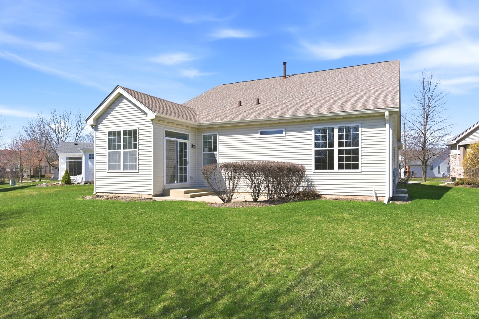 1967 Holloway Court, Aurora, IL 60502