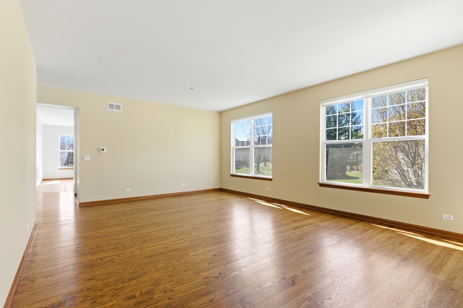 1967 Holloway Court, Aurora, IL 60502