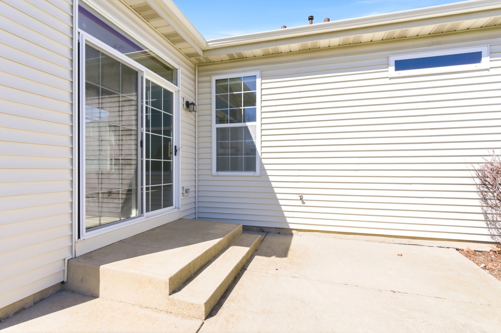 1967 Holloway Court, Aurora, IL 60502