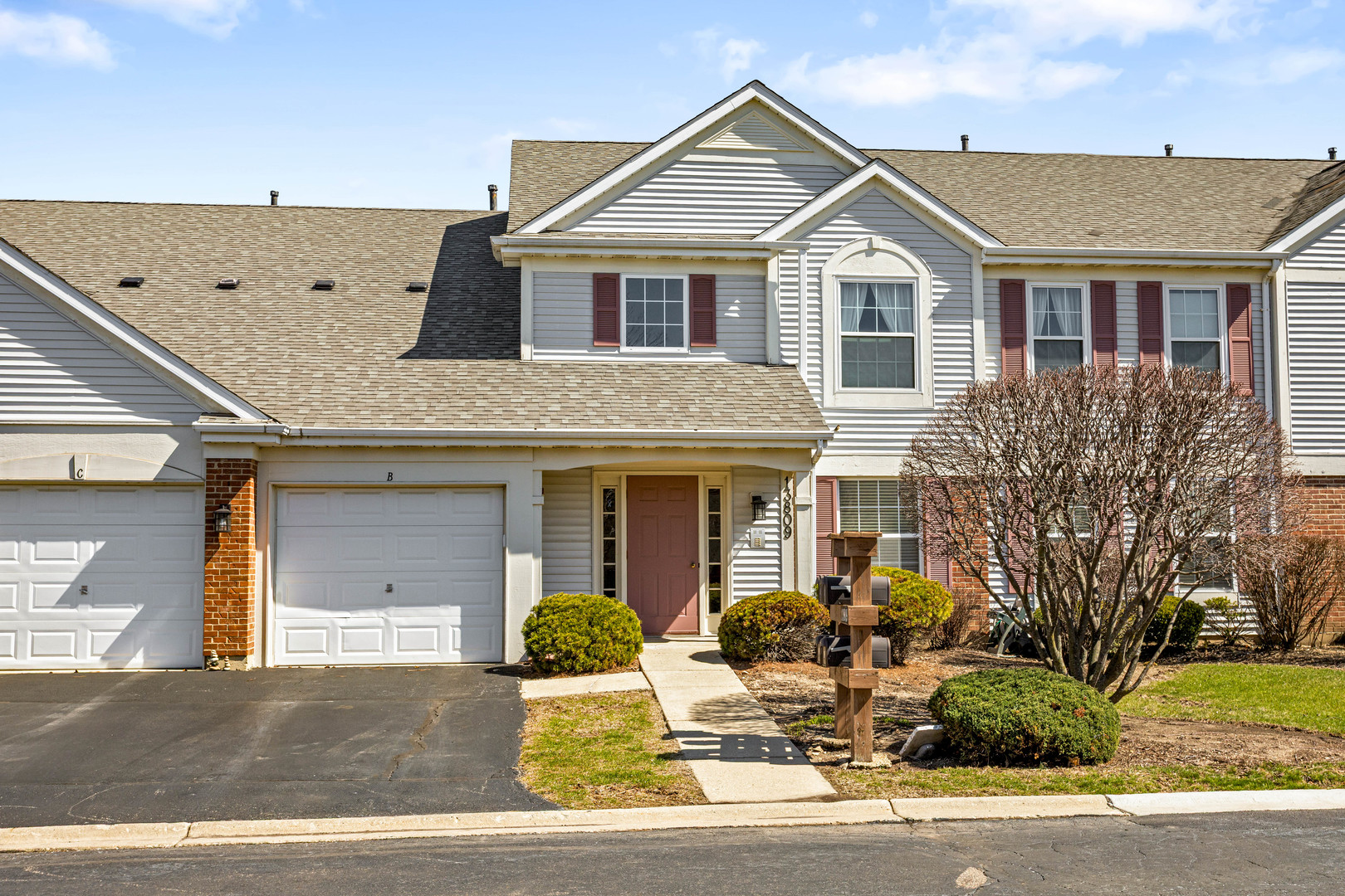 13809 S Bristlecone Drive #A, Plainfield, IL 60544