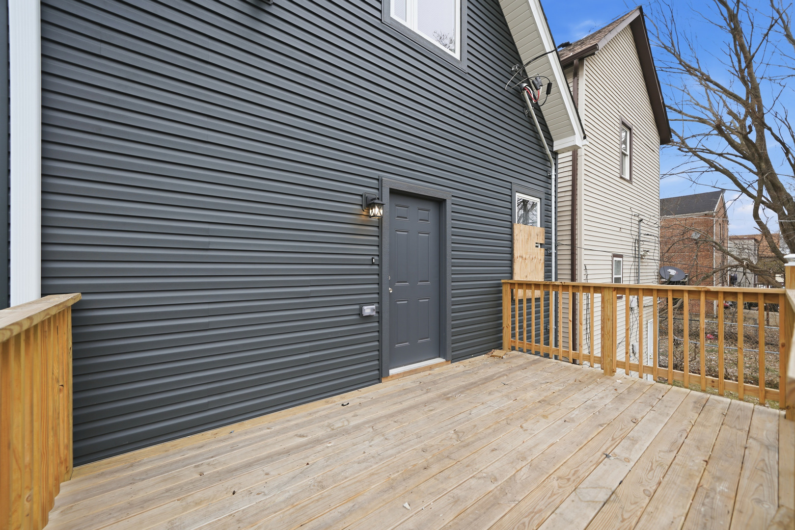 8839 S Colfax Avenue, Chicago, IL 60617