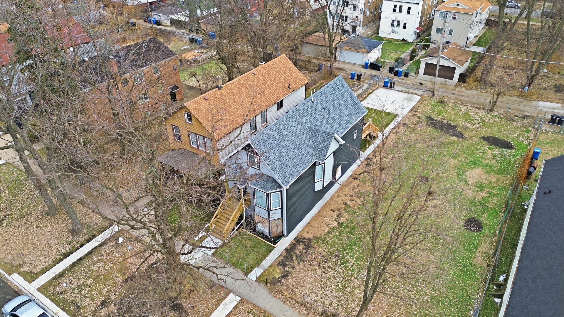 8839 S Colfax Avenue, Chicago, IL 60617