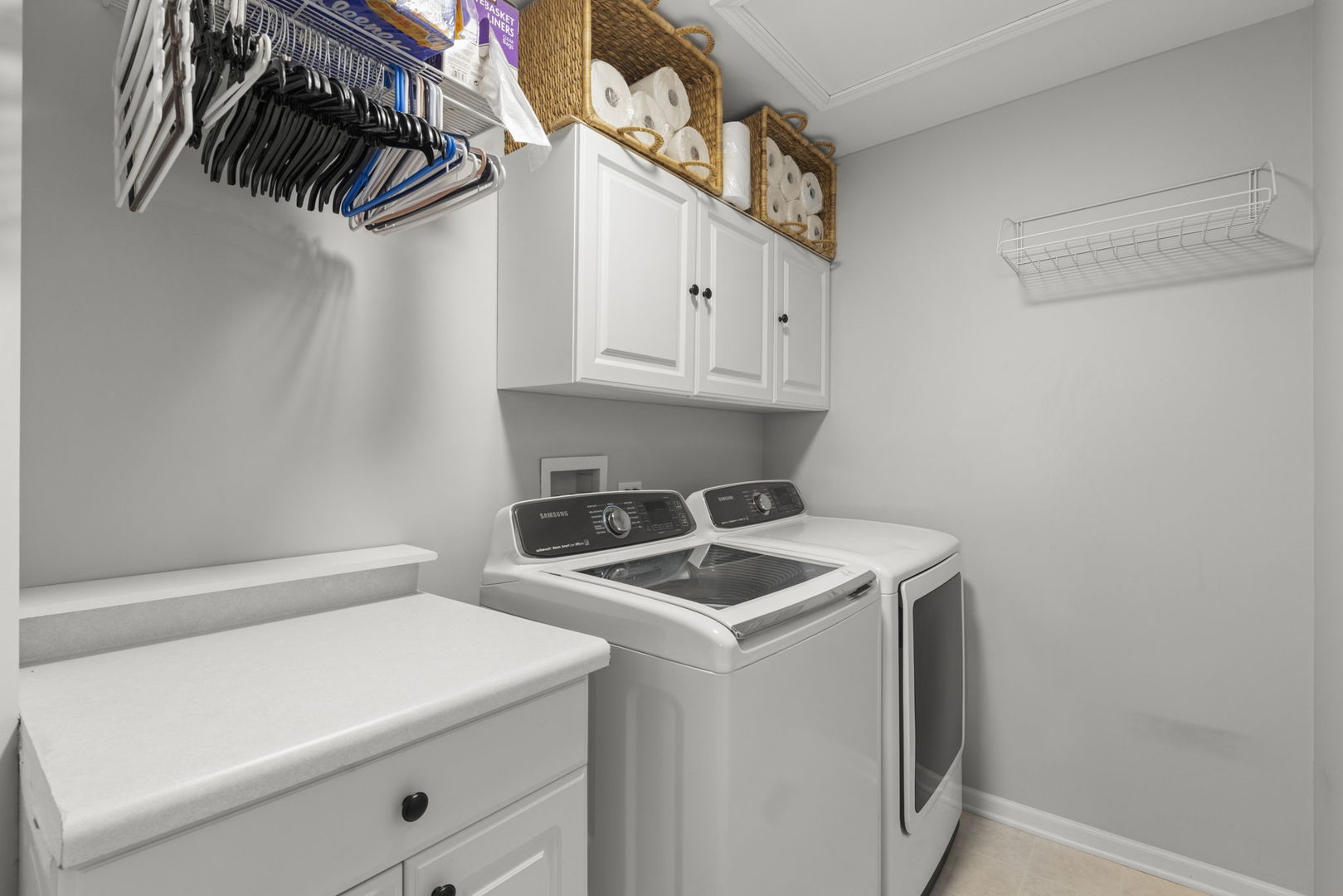 186 River Mist Drive, Oswego, IL 60543