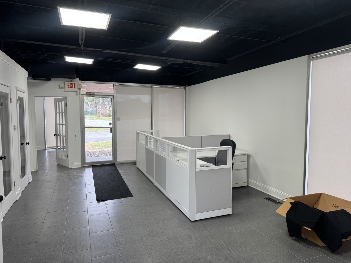 991 W Lake Street, Addison, IL 60101