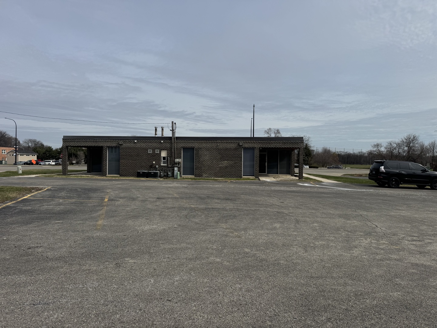 991 W Lake Street, Addison, IL 60101