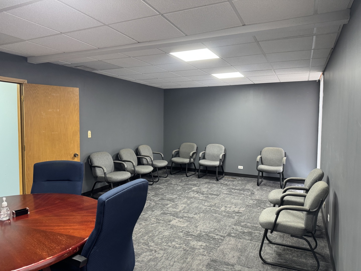 991 W Lake Street, Addison, IL 60101