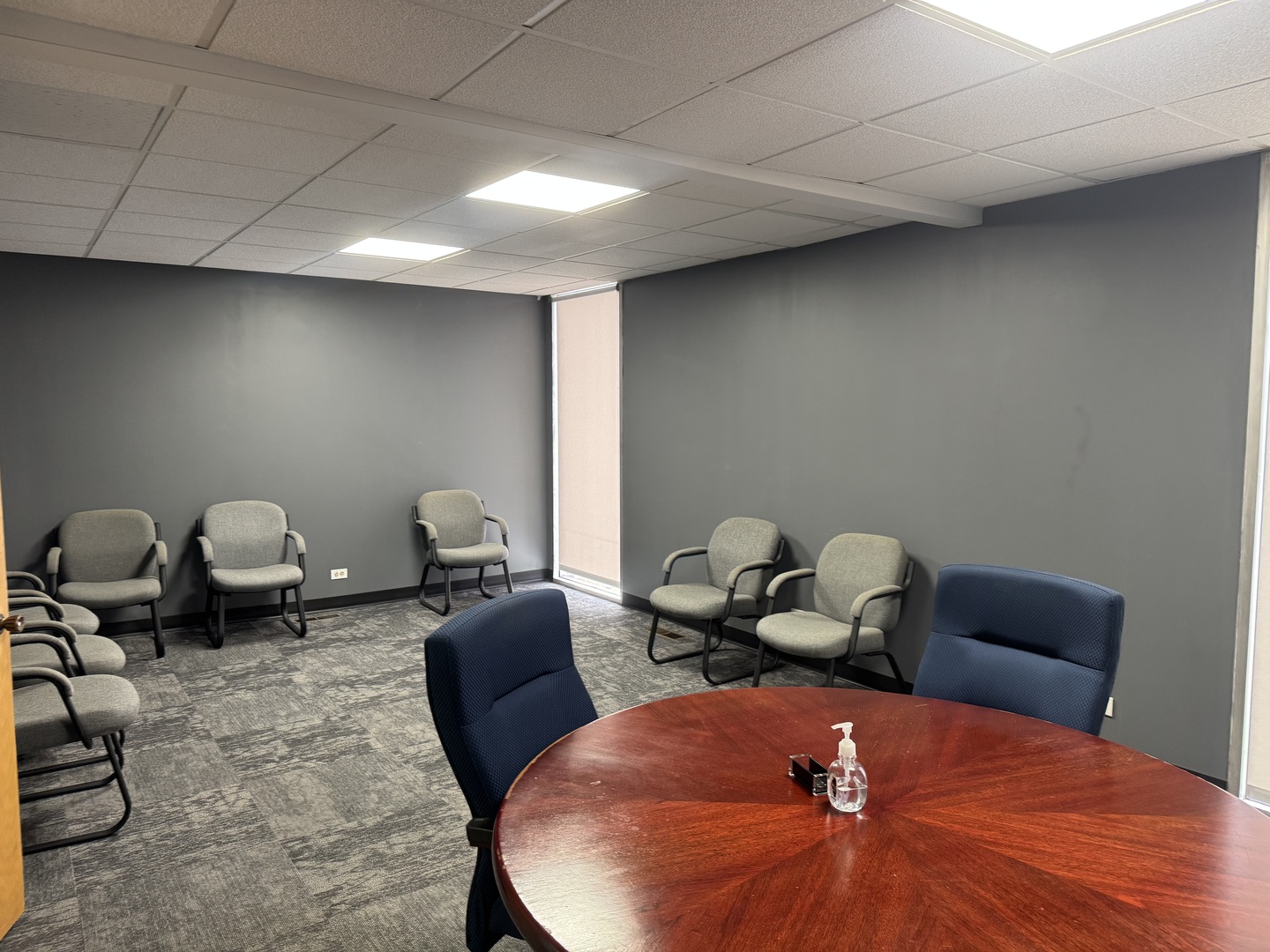 991 W Lake Street, Addison, IL 60101