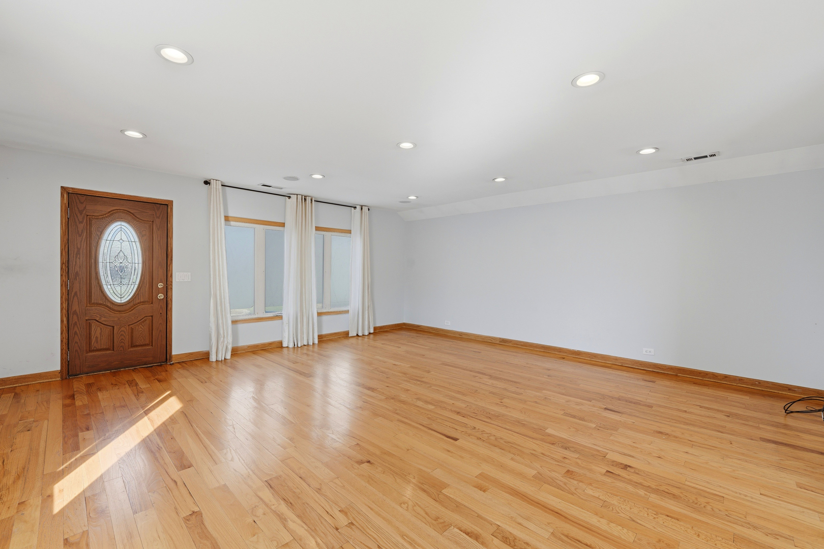 4115 Denley Avenue, Schiller Park, IL 60176