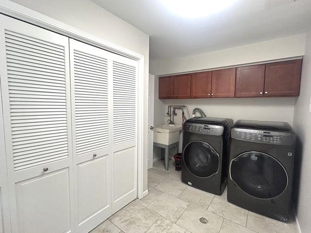 1402 Berry Lane, Flossmoor, IL 60422