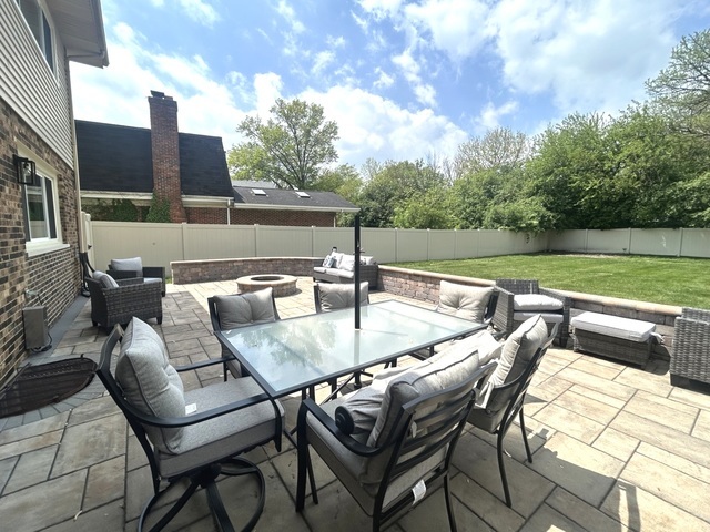 1402 Berry Lane, Flossmoor, IL 60422