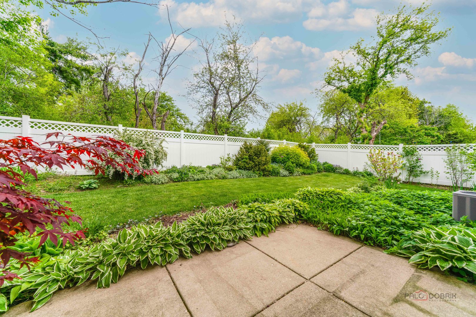 864 Fox Chase Drive, Round Lake Beach, IL 60073