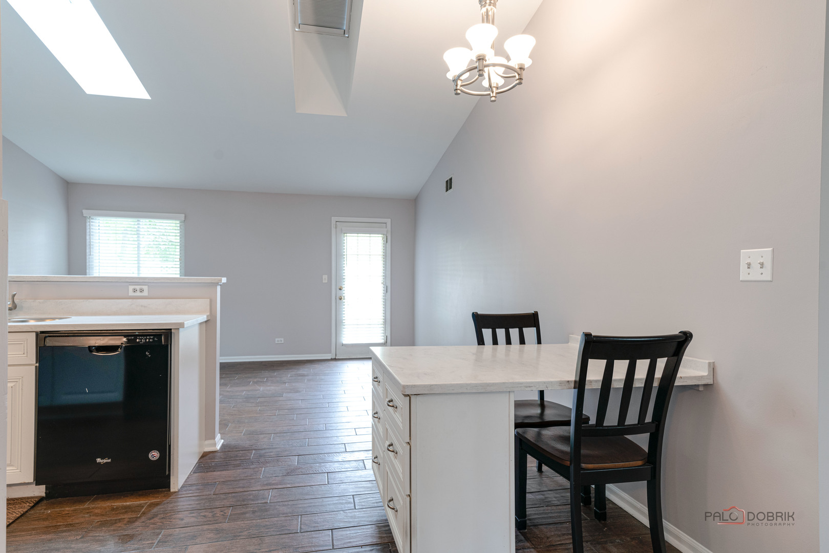 864 Fox Chase Drive, Round Lake Beach, IL 60073
