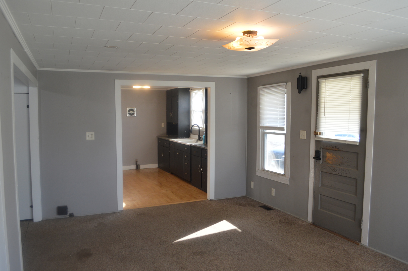 315 S Mound Street, Tiskilwa, IL 61368