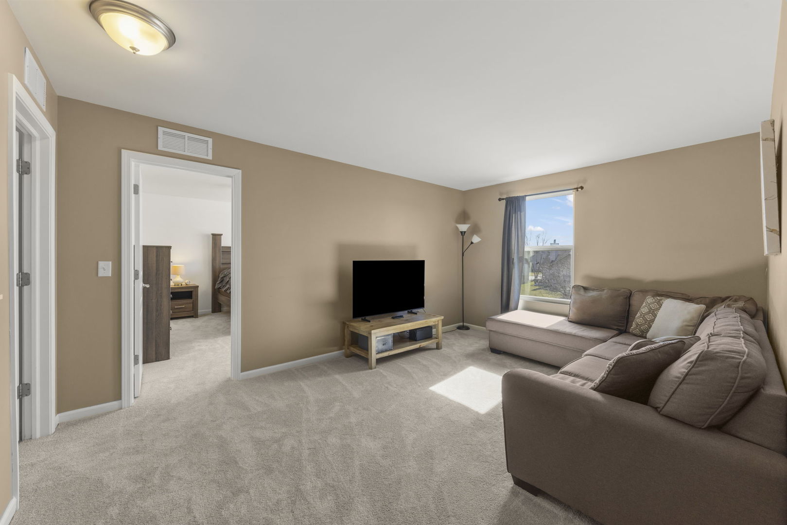 2233 Olive Lane, Yorkville, IL 60560