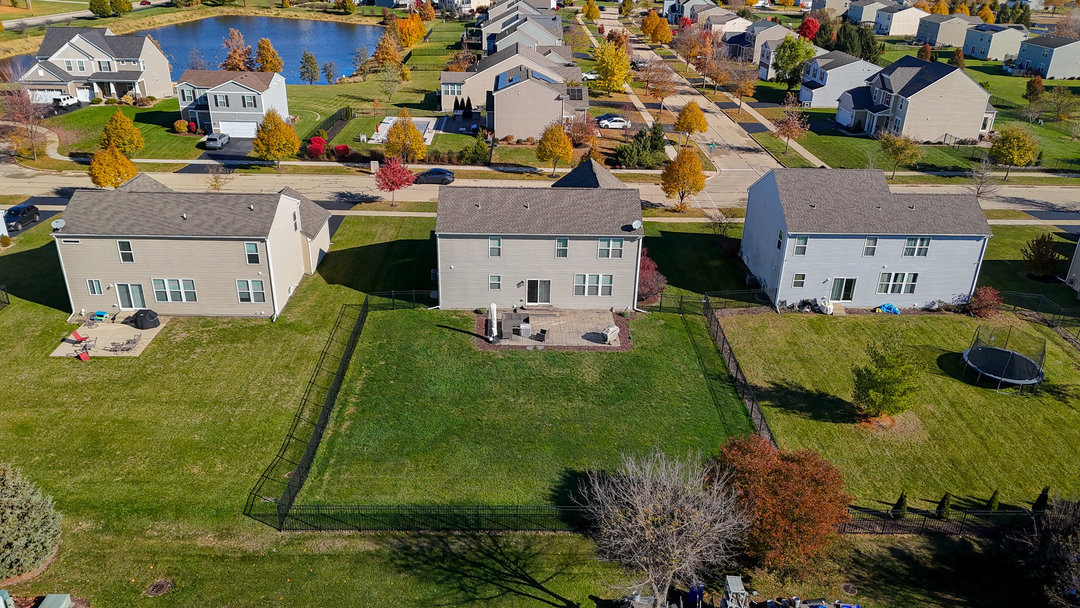 2233 Olive Lane, Yorkville, IL 60560