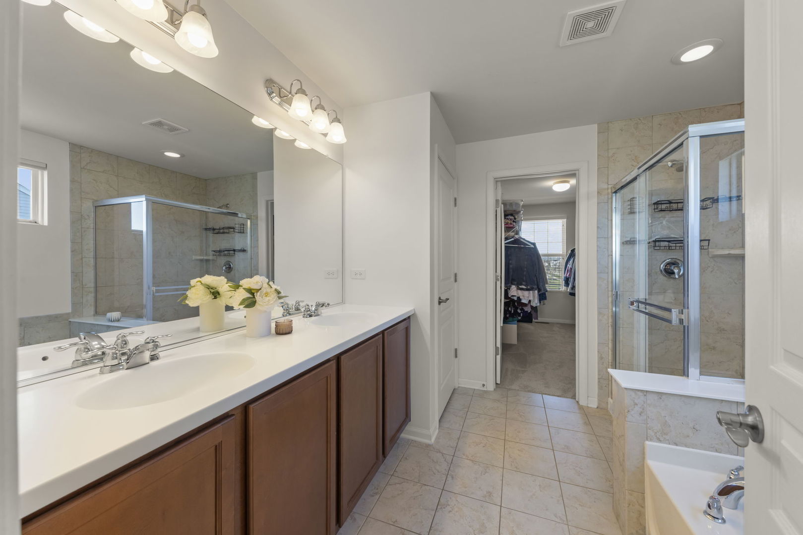 2233 Olive Lane, Yorkville, IL 60560