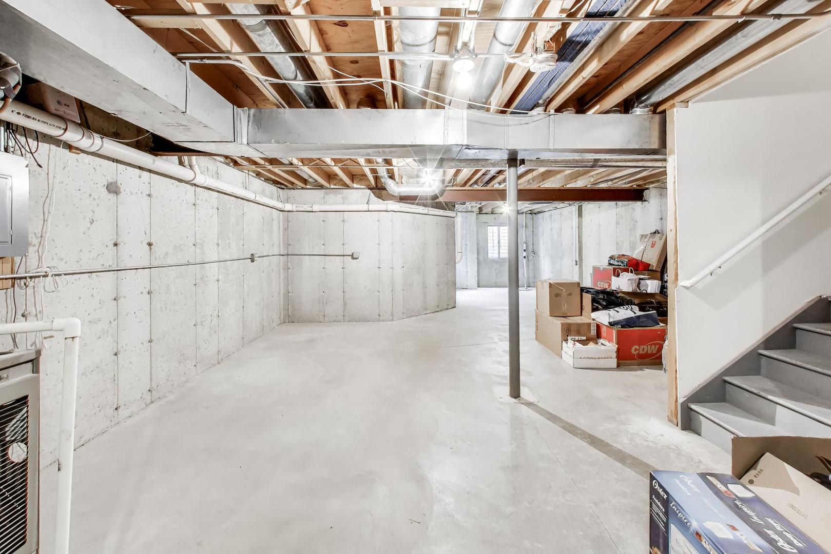 1117 Mckay Circle, Grayslake, IL 60030