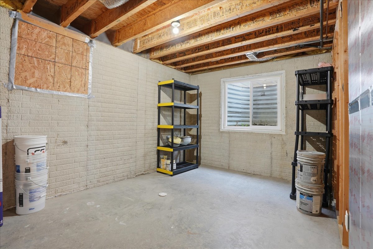 910 Gerike Way, Bloomington, IL 61704