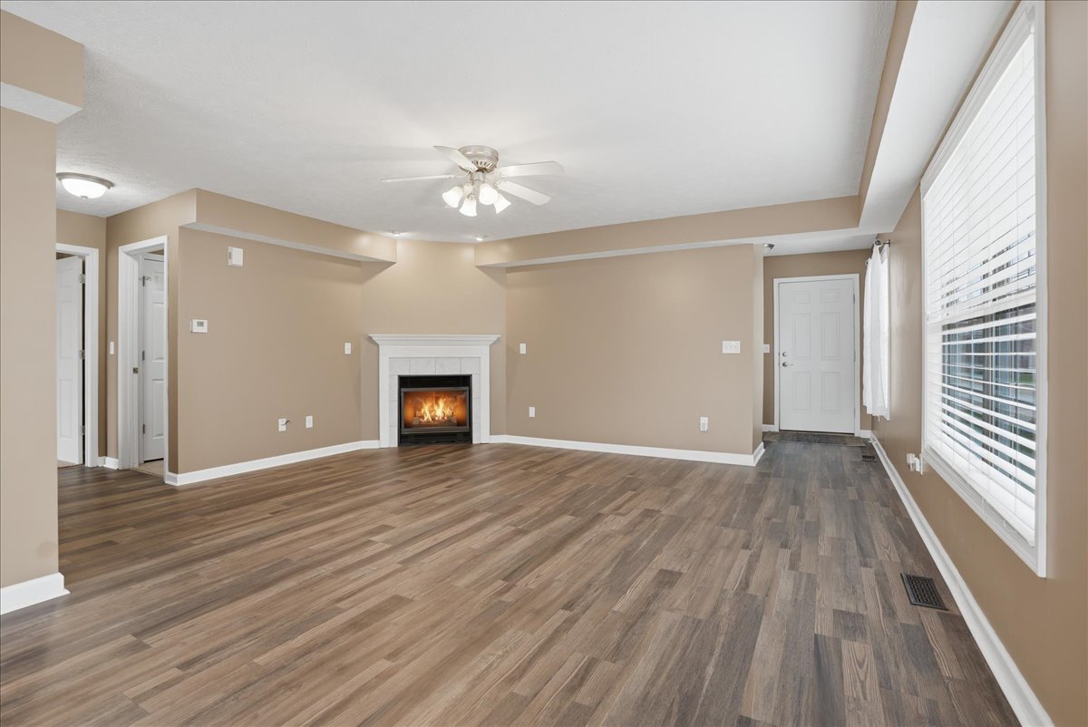 910 Gerike Way, Bloomington, IL 61704