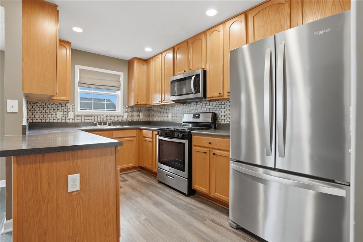 910 Gerike Way, Bloomington, IL 61704