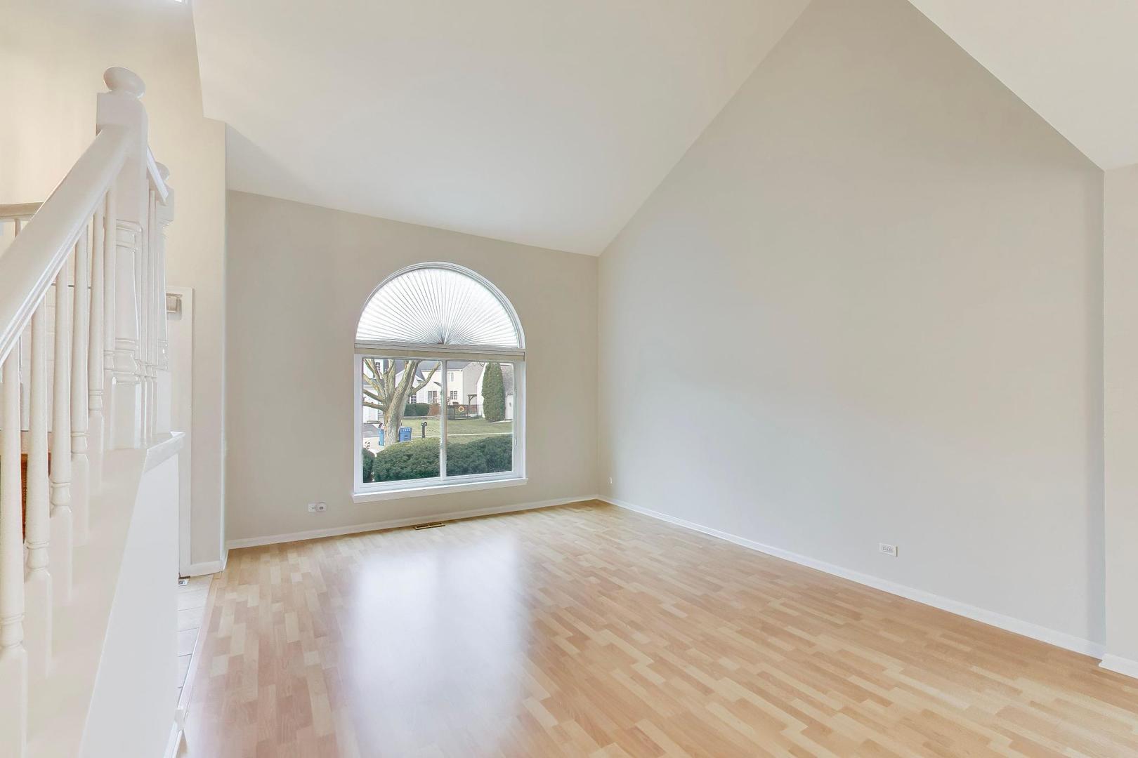 485 Topaz Lane, Bartlett, IL 60103