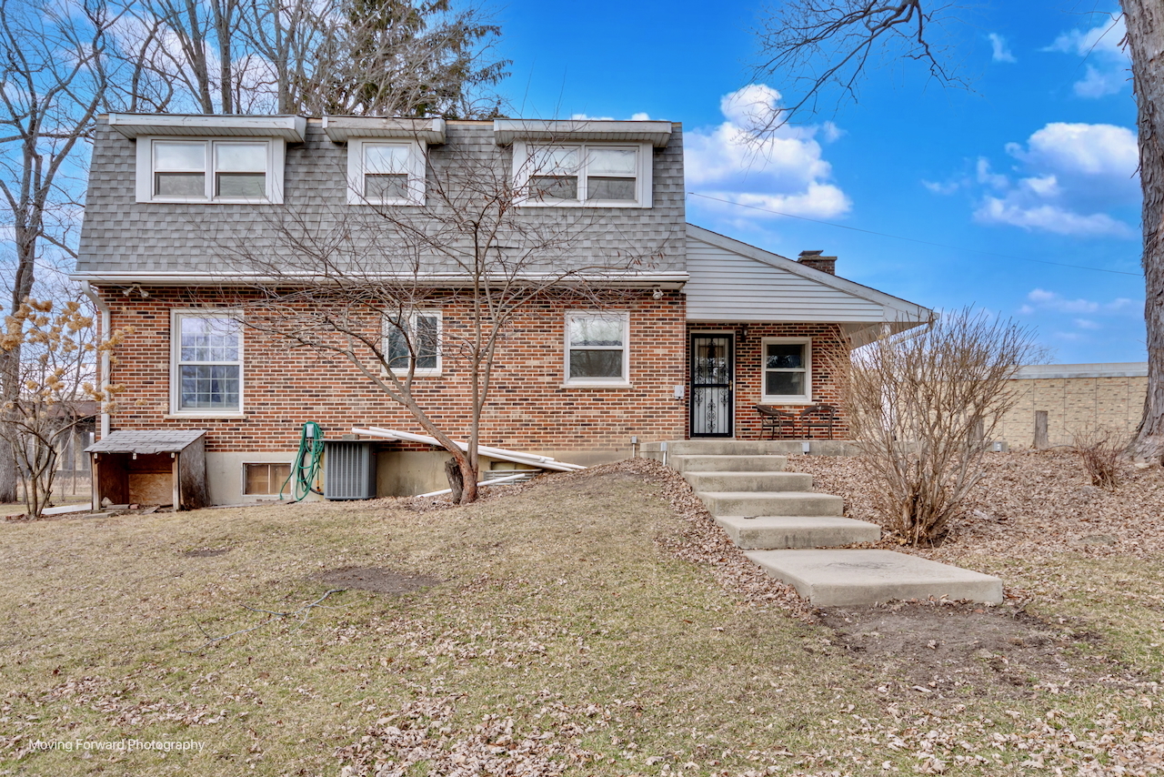 18N988 Angelina Place, Algonquin, IL 60102