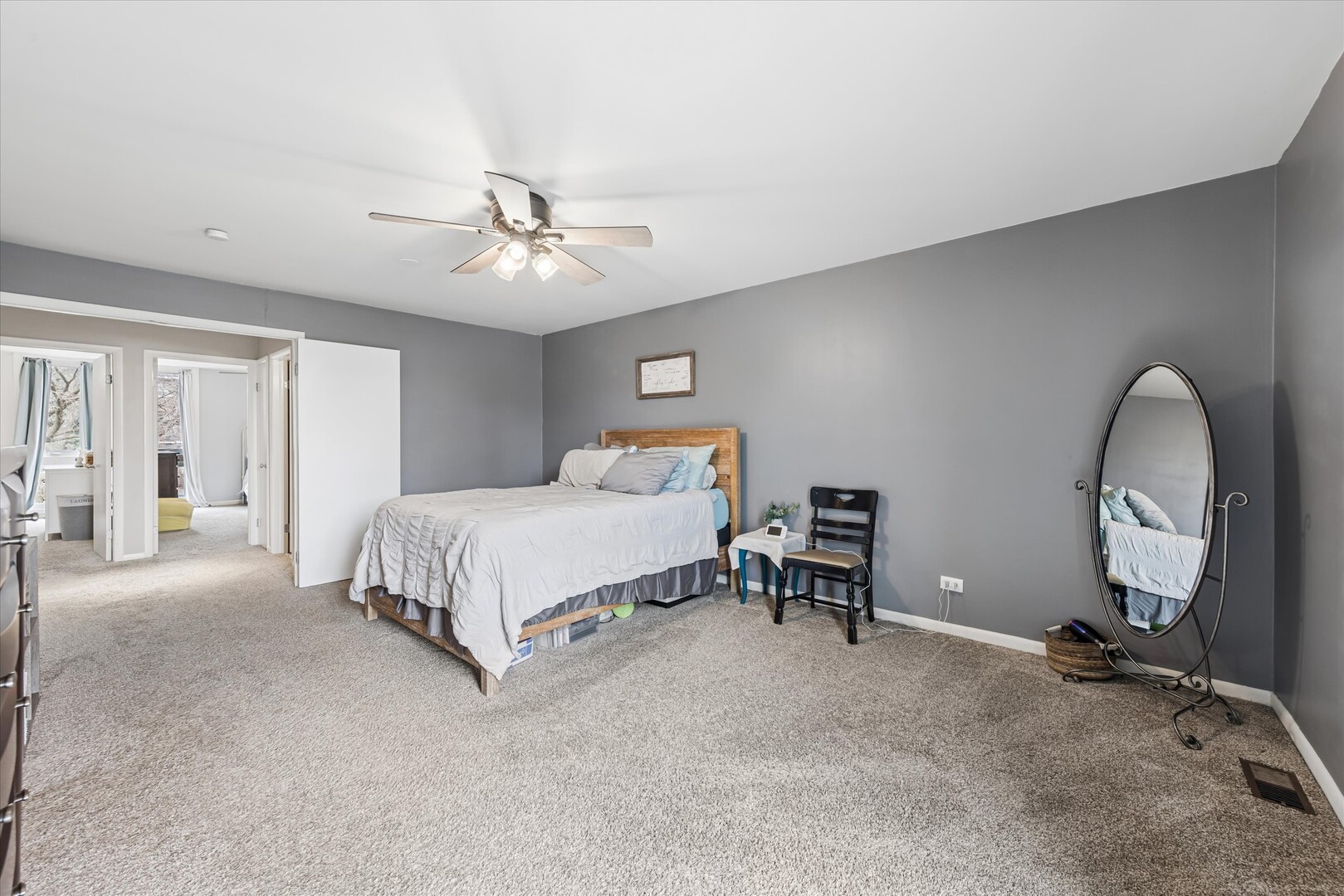 20 Oak Tree Court #20, Elmhurst, IL 60126