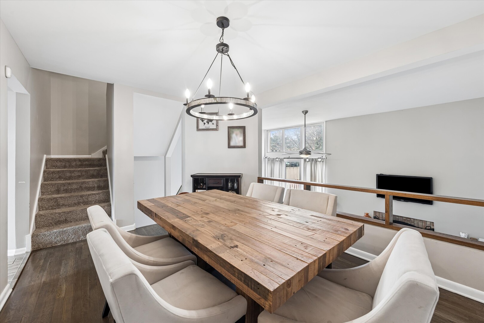 20 Oak Tree Court #20, Elmhurst, IL 60126