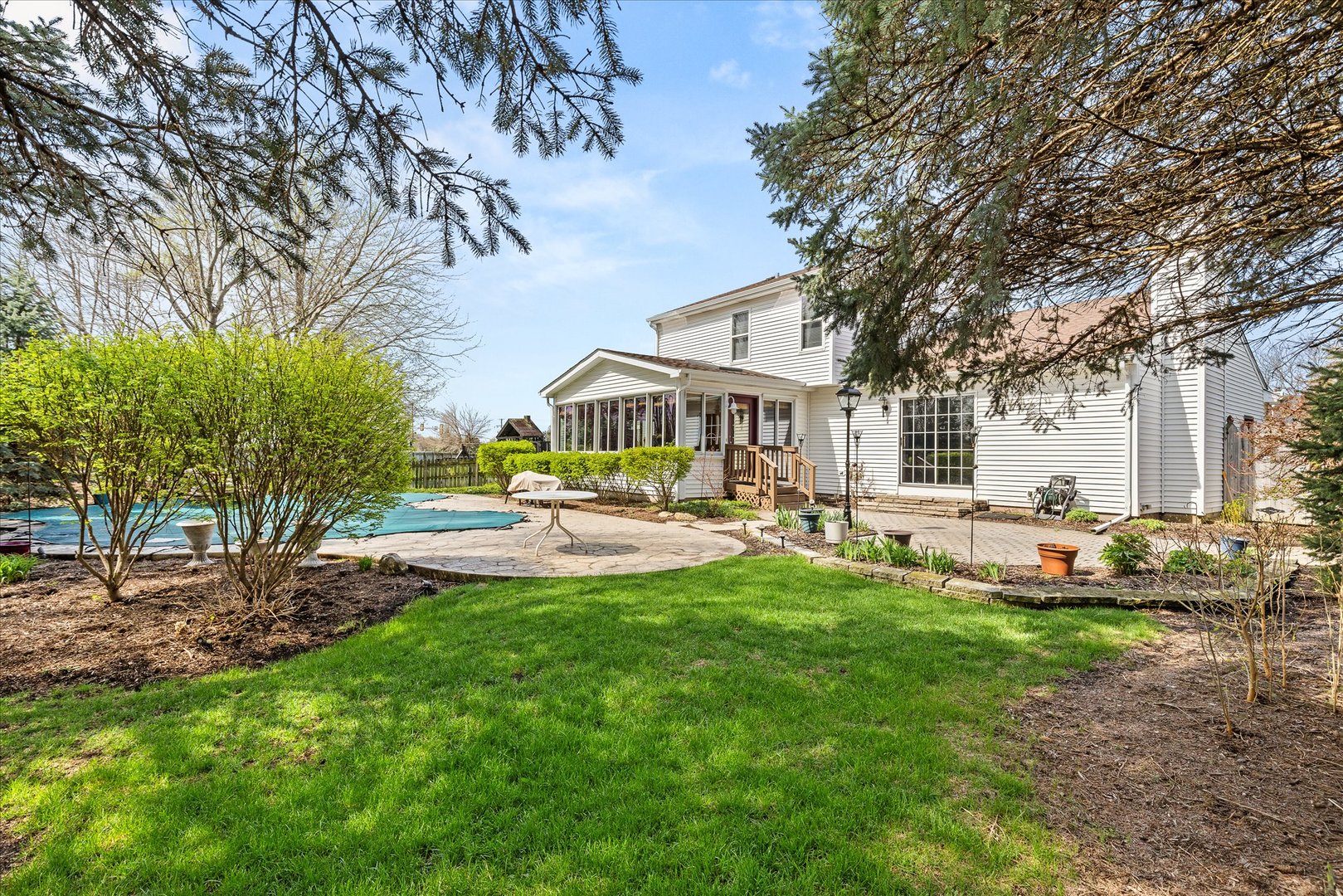 122 Cinderford Court, Oswego, IL 60543