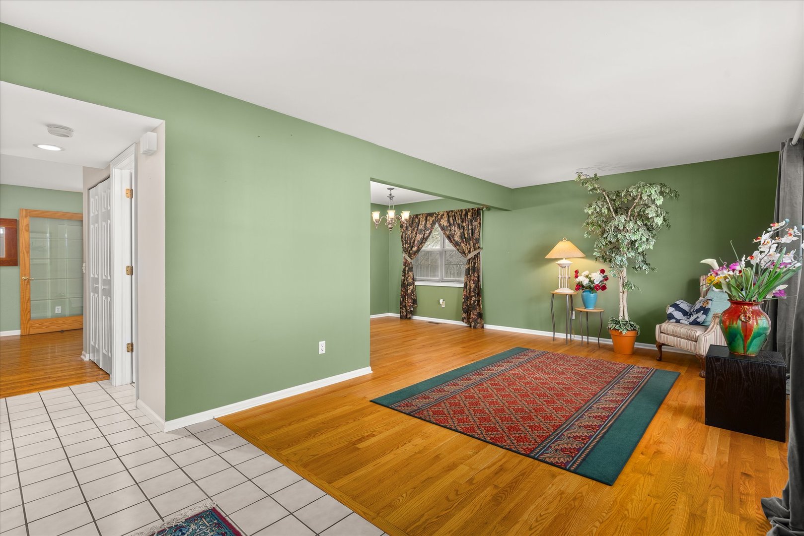 122 Cinderford Court, Oswego, IL 60543