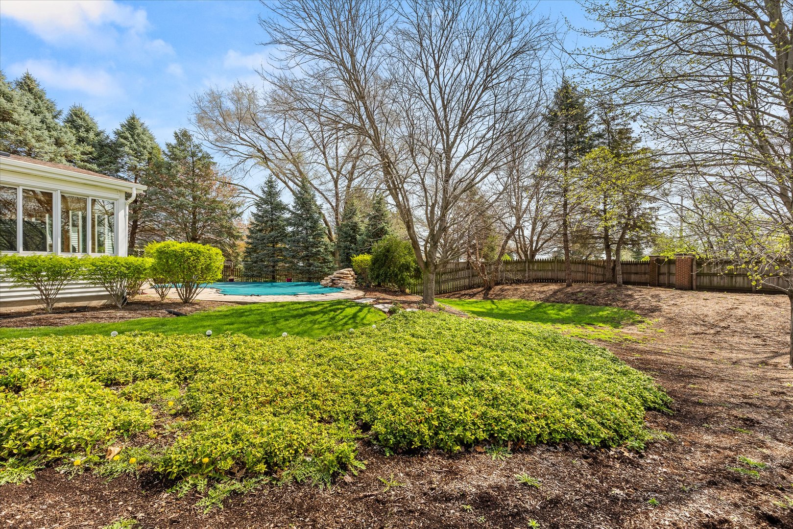 122 Cinderford Court, Oswego, IL 60543