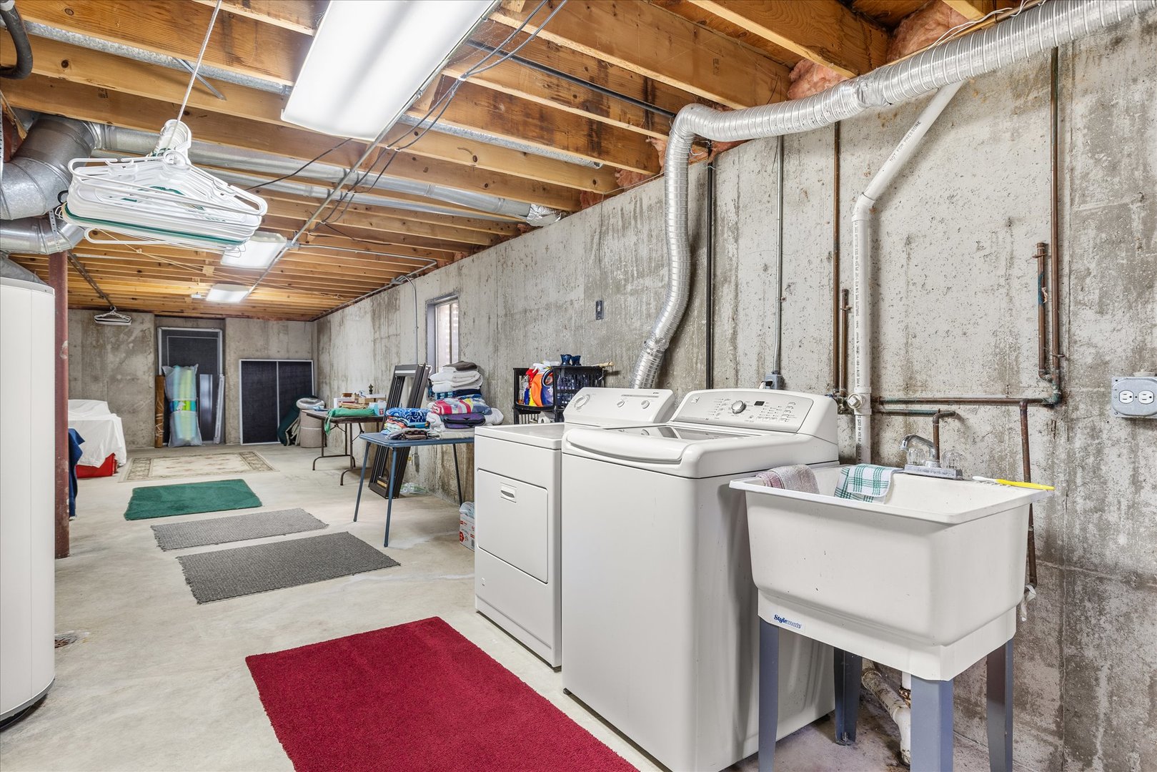 122 Cinderford Court, Oswego, IL 60543