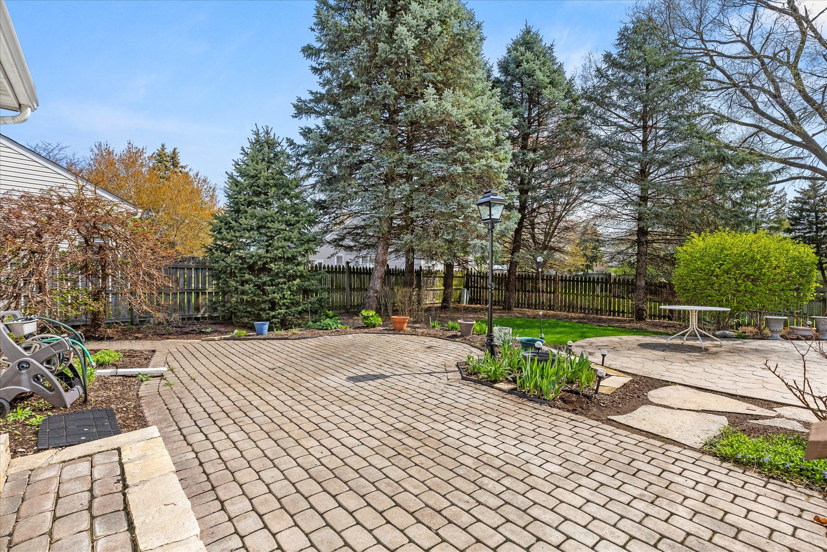 122 Cinderford Court, Oswego, IL 60543