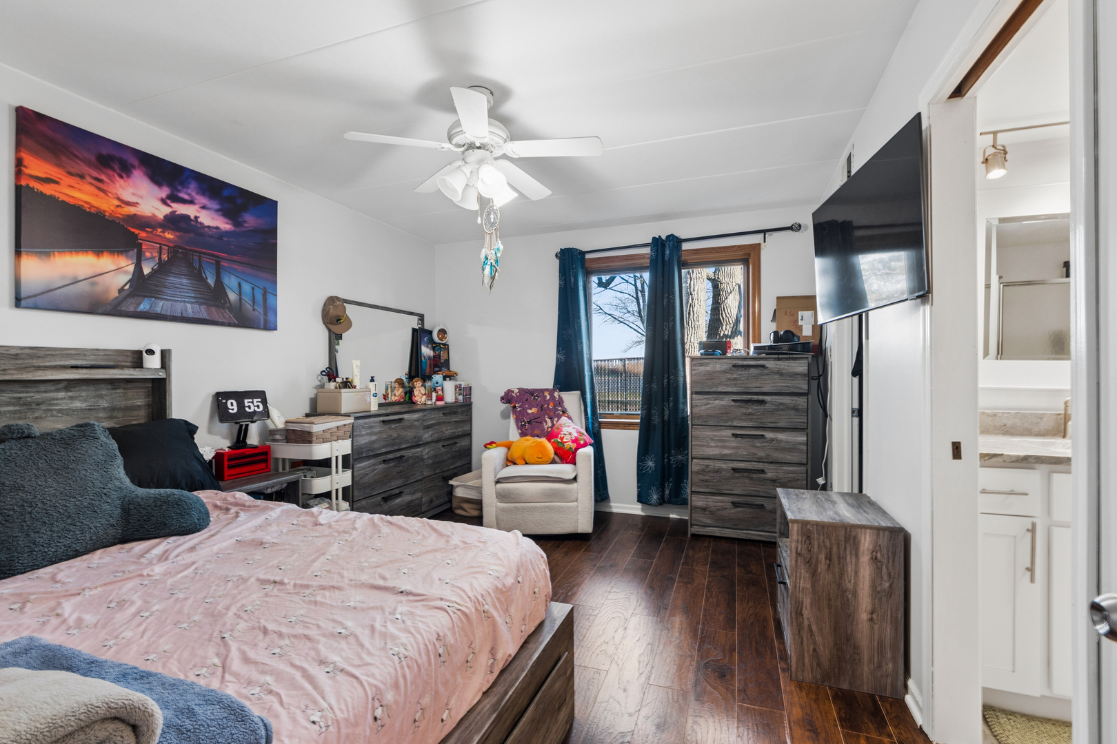 5024 Circle Court #1002, Crestwood, IL 60418