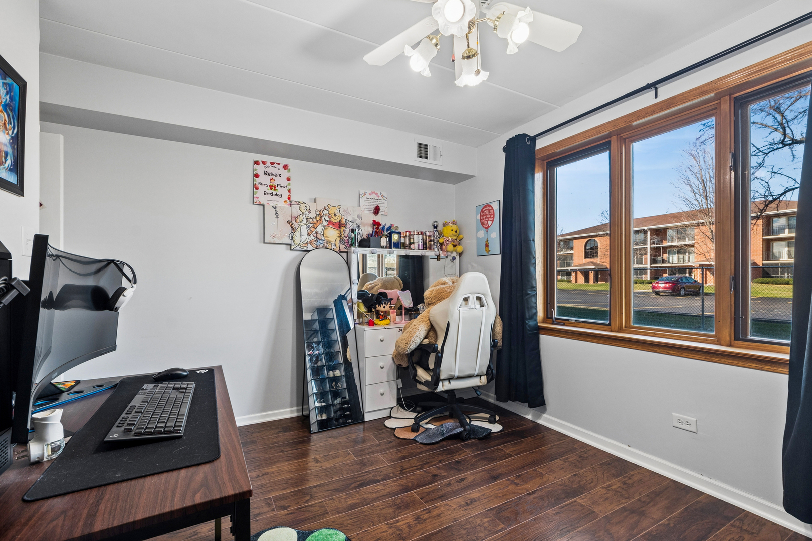 5024 Circle Court #1002, Crestwood, IL 60418