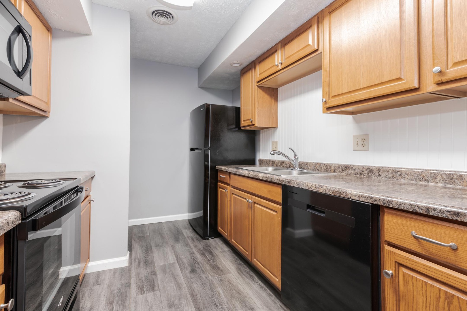 1111 E Jefferson Street #1, Bloomington, IL 61701